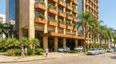 Onde ficar na Assis Brasil: 3 hotéis que facilitam a rotina